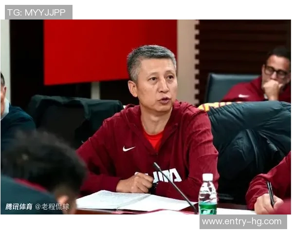 郭士强亲临山西男篮主场观战山西对阵江苏展现对球队的支持与关注 郭士强亲临山西男篮主场观战山西对阵江苏展现对球队的支持与关注